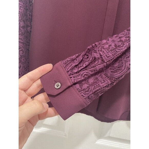 3/$15 SALE - Ann Taylor Loft Button Down Embroidered Long Sleeve Blouse Sz XS - Picture 5 of 9